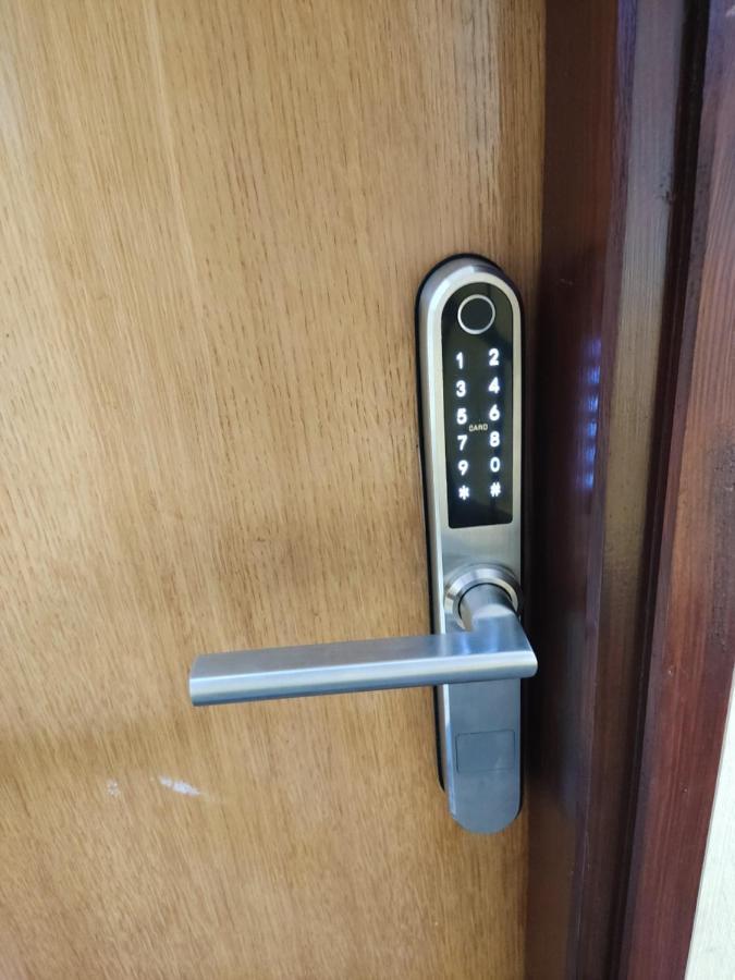 Apartmant Borna スルニュ エクステリア 写真