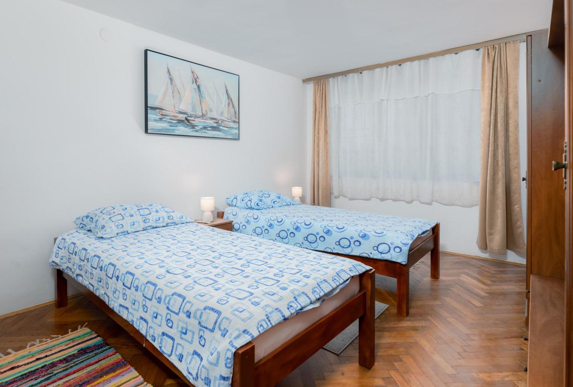 Apartmant Borna スルニュ エクステリア 写真
